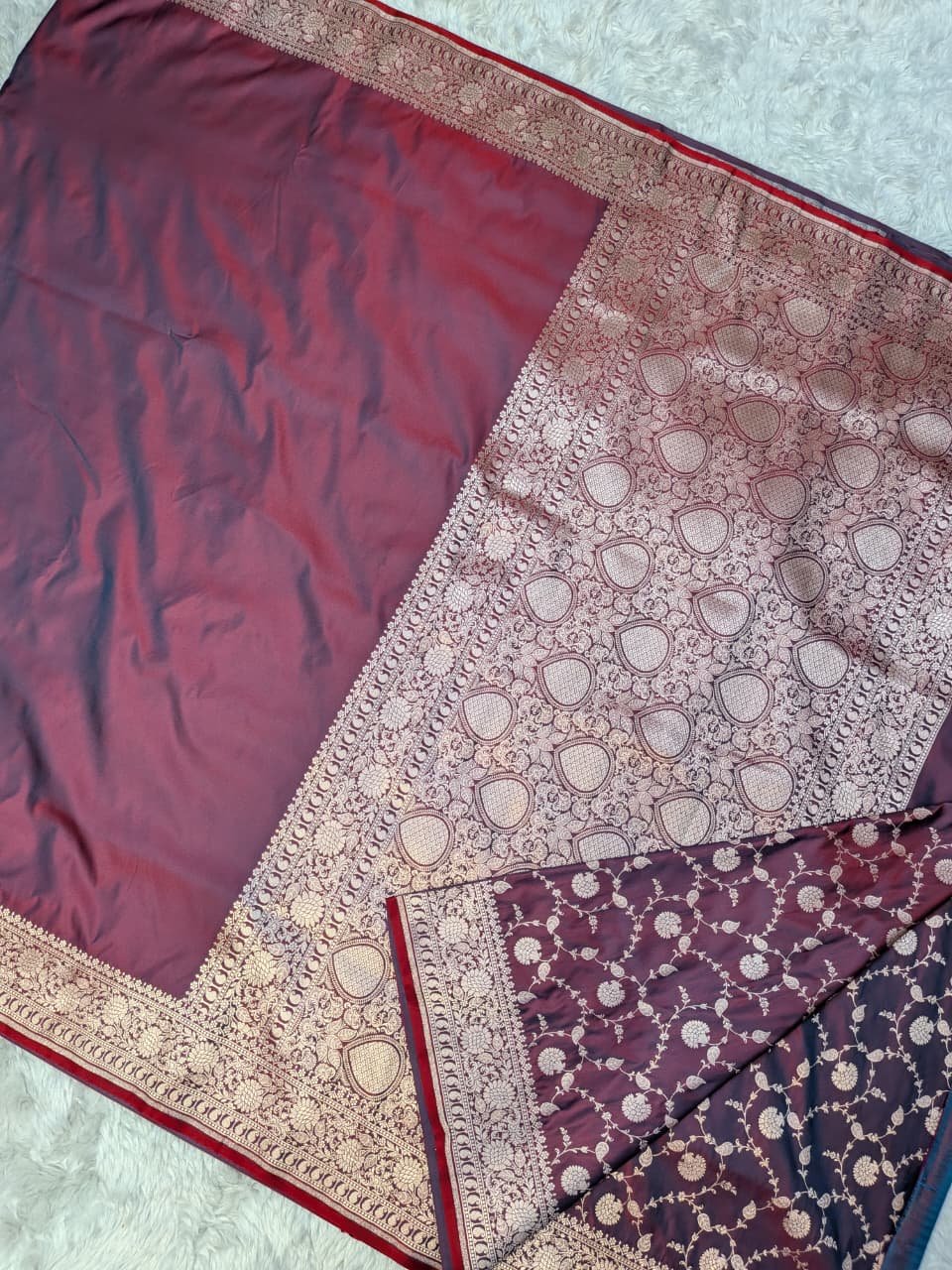 Mashru Silk Body Plain Blouse Design Saree - Image 2