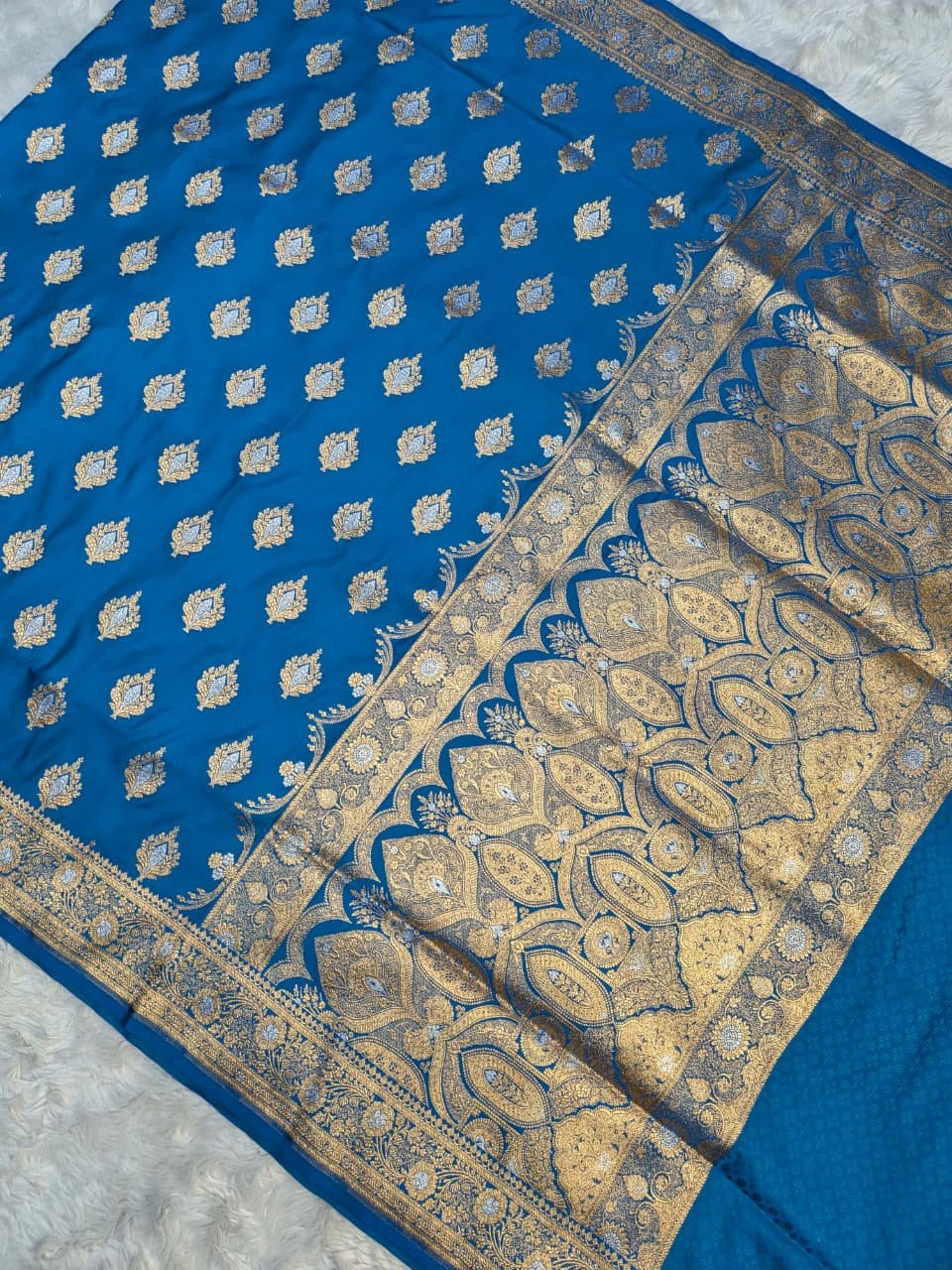 Satin Katan Silk Zari Border Saree - Image 2