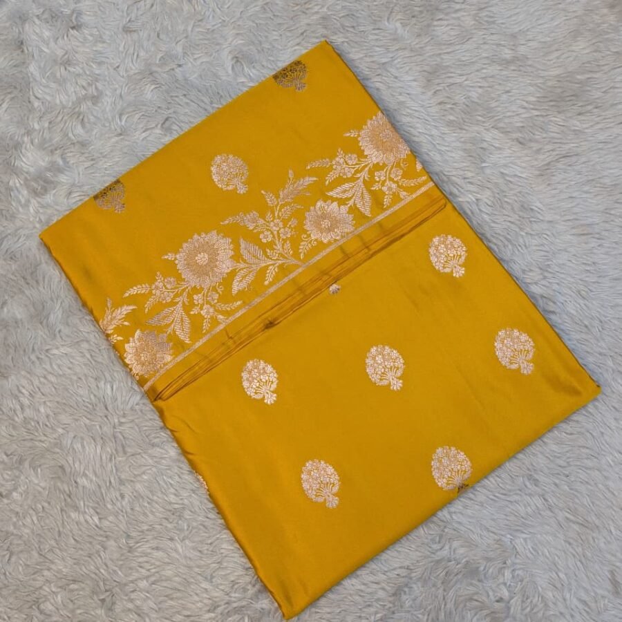 Mashru Silk Open Border Buta Anchal Buti Design Saree