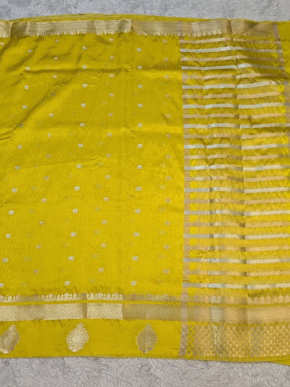 Russian Paper Silk Saree - Image 4